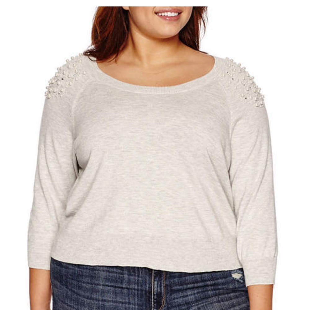 Ashley Nell Tipton For Botique Scoop Neck Pullover